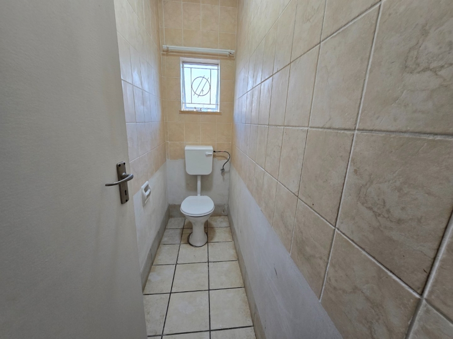To Let 3 Bedroom Property for Rent in Potchefstroom South North West